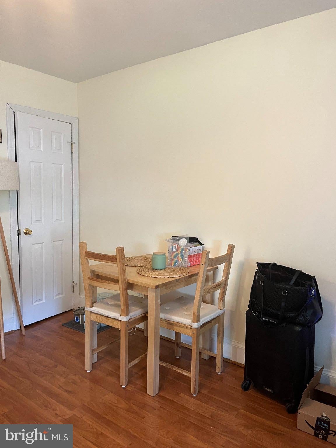 101 E LOCUST Street – photo 4