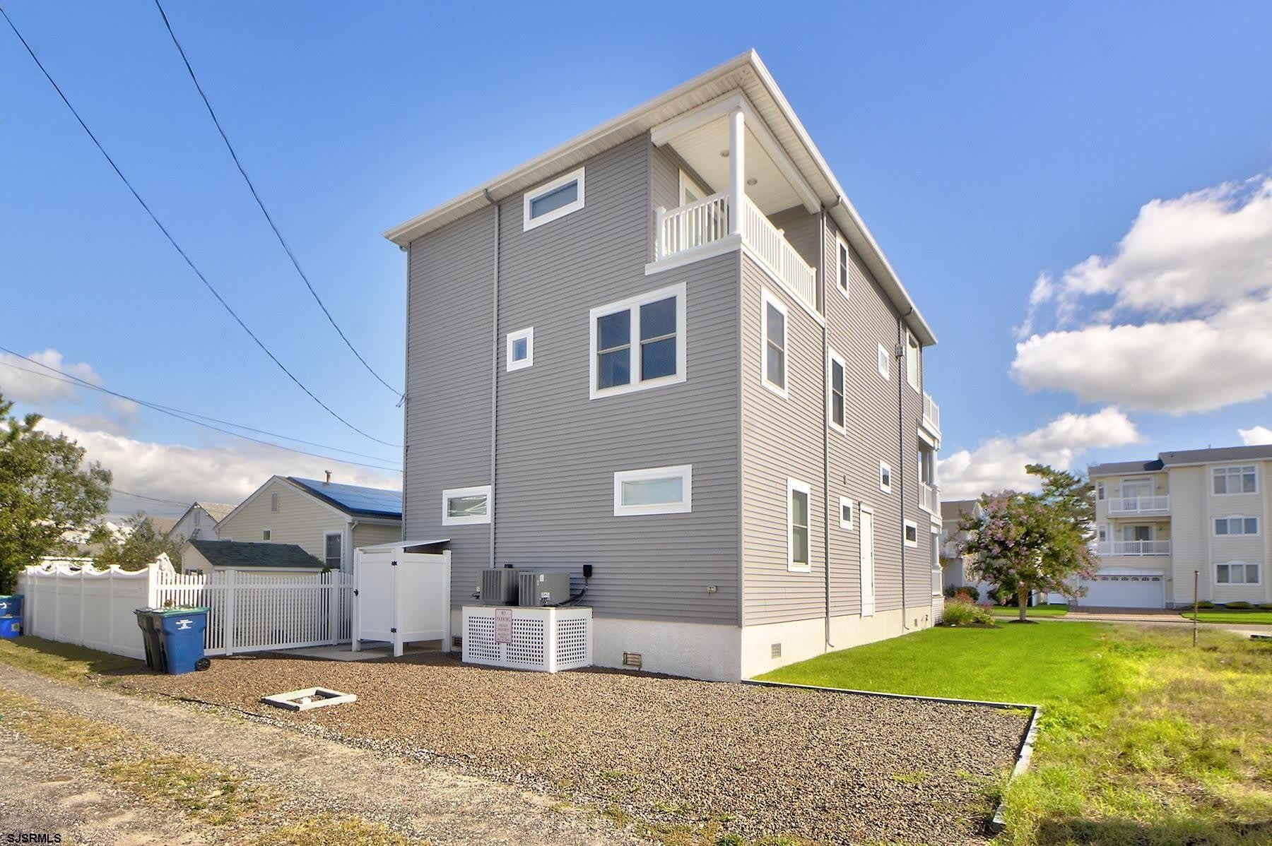 352 31St St S – photo 2