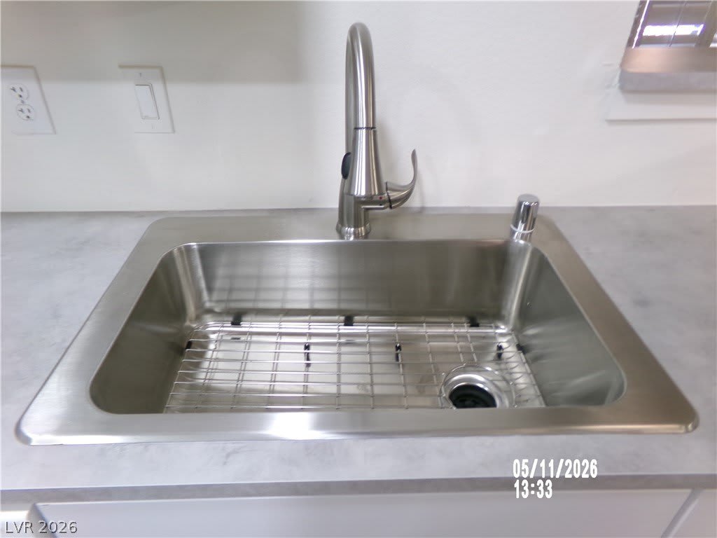 2995 E Sunset Road – photo 5