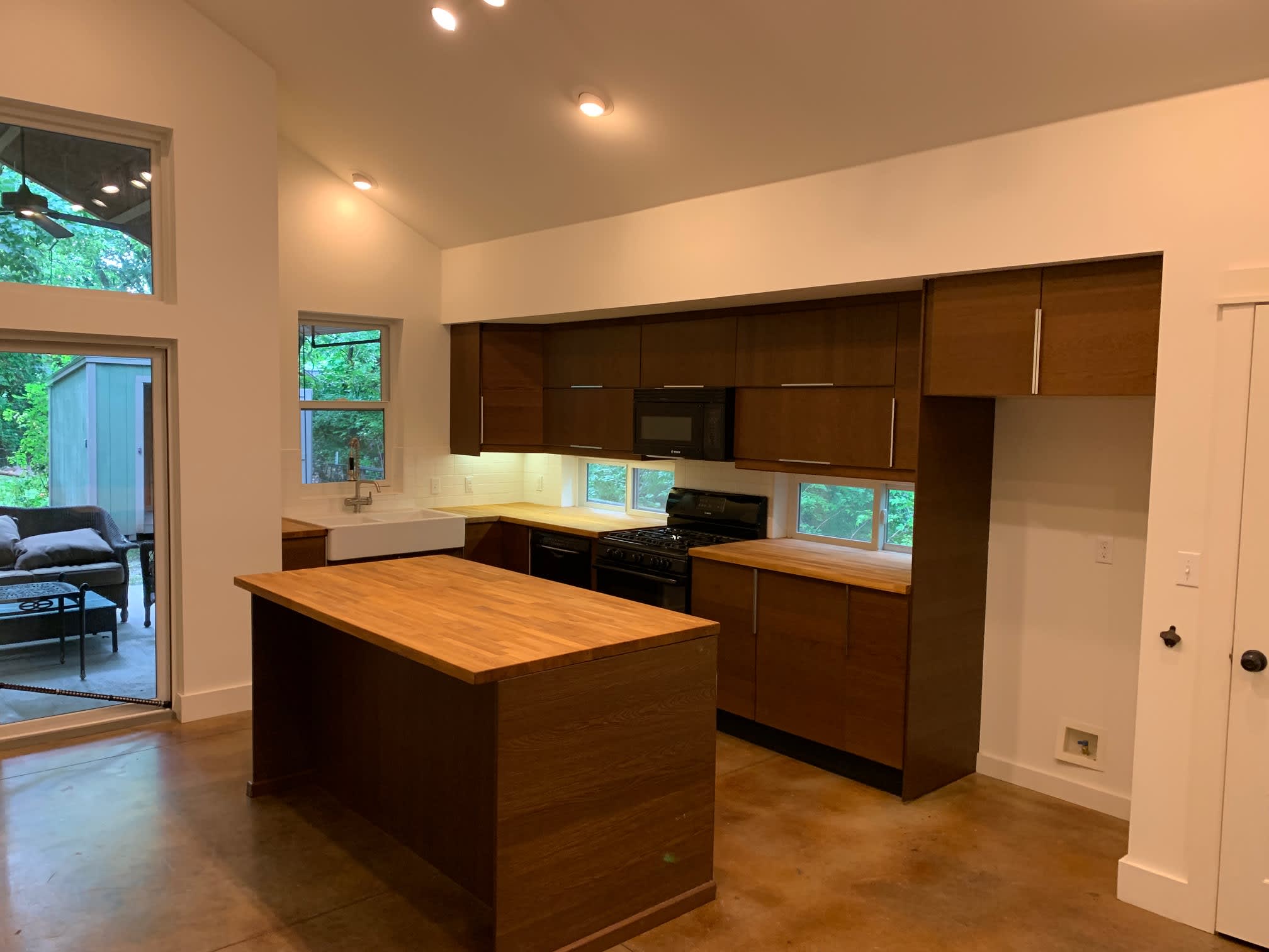 420 South Church Avenue – photo 3