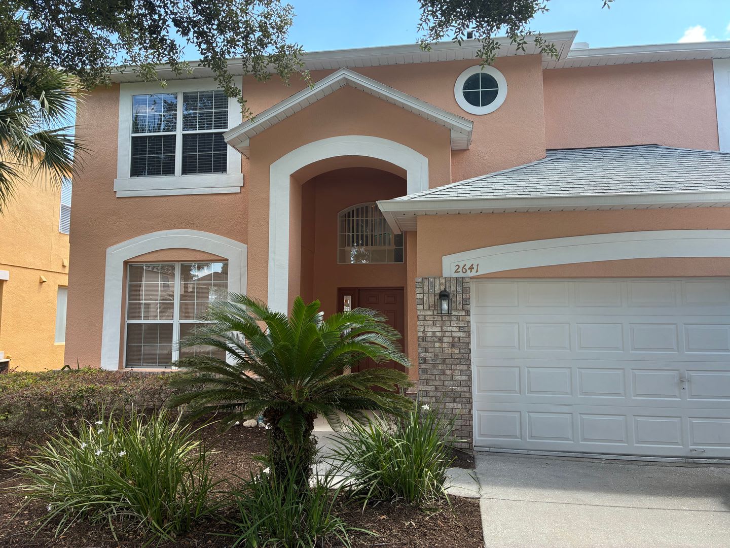Beautiful Pool Home in Emerald Island – Premium Amenities Included! – photo 1