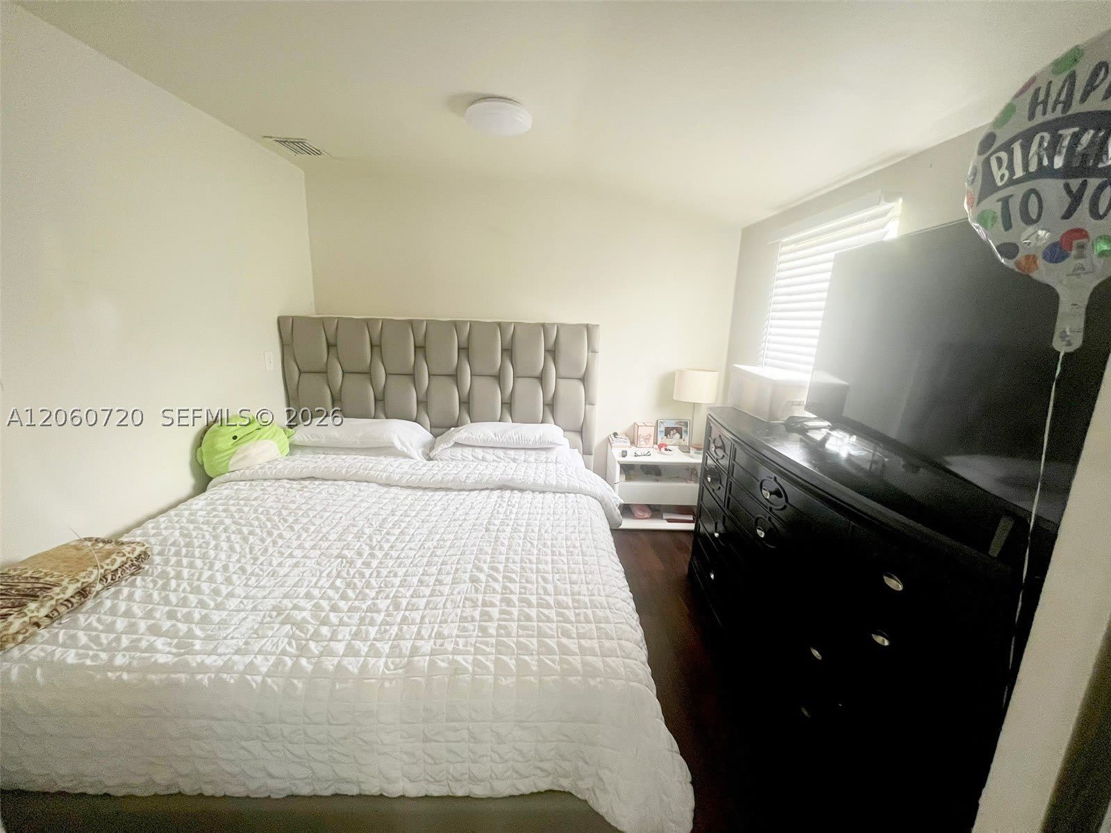 320 SW 4th Ave – photo 4