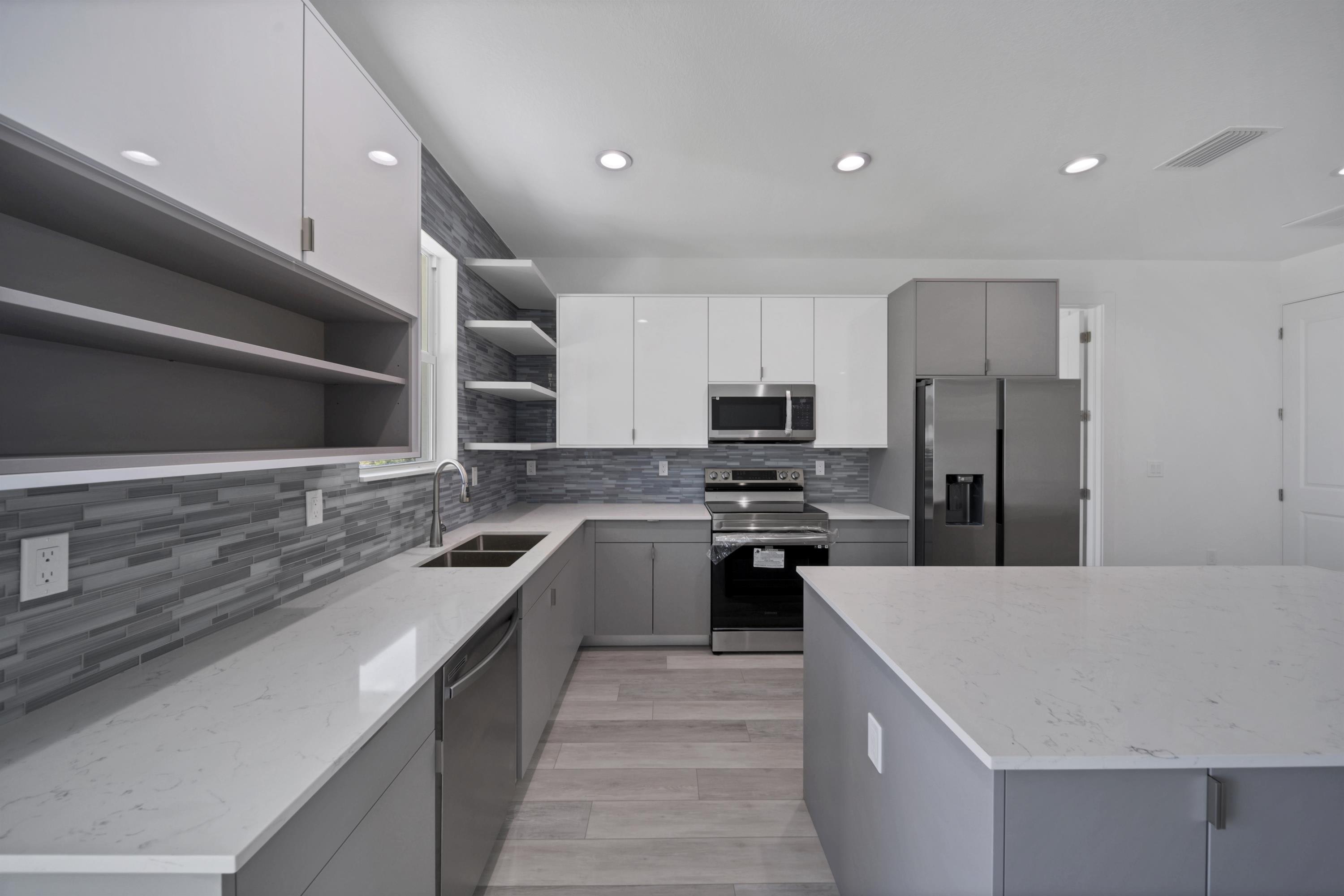 5298 Lawton Avenue – photo 5