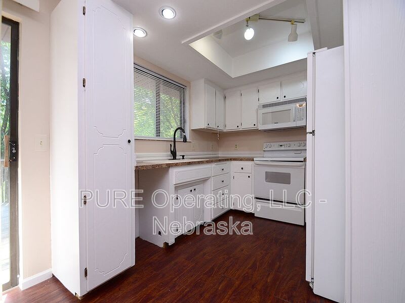 3607 Katie Dr – photo 5