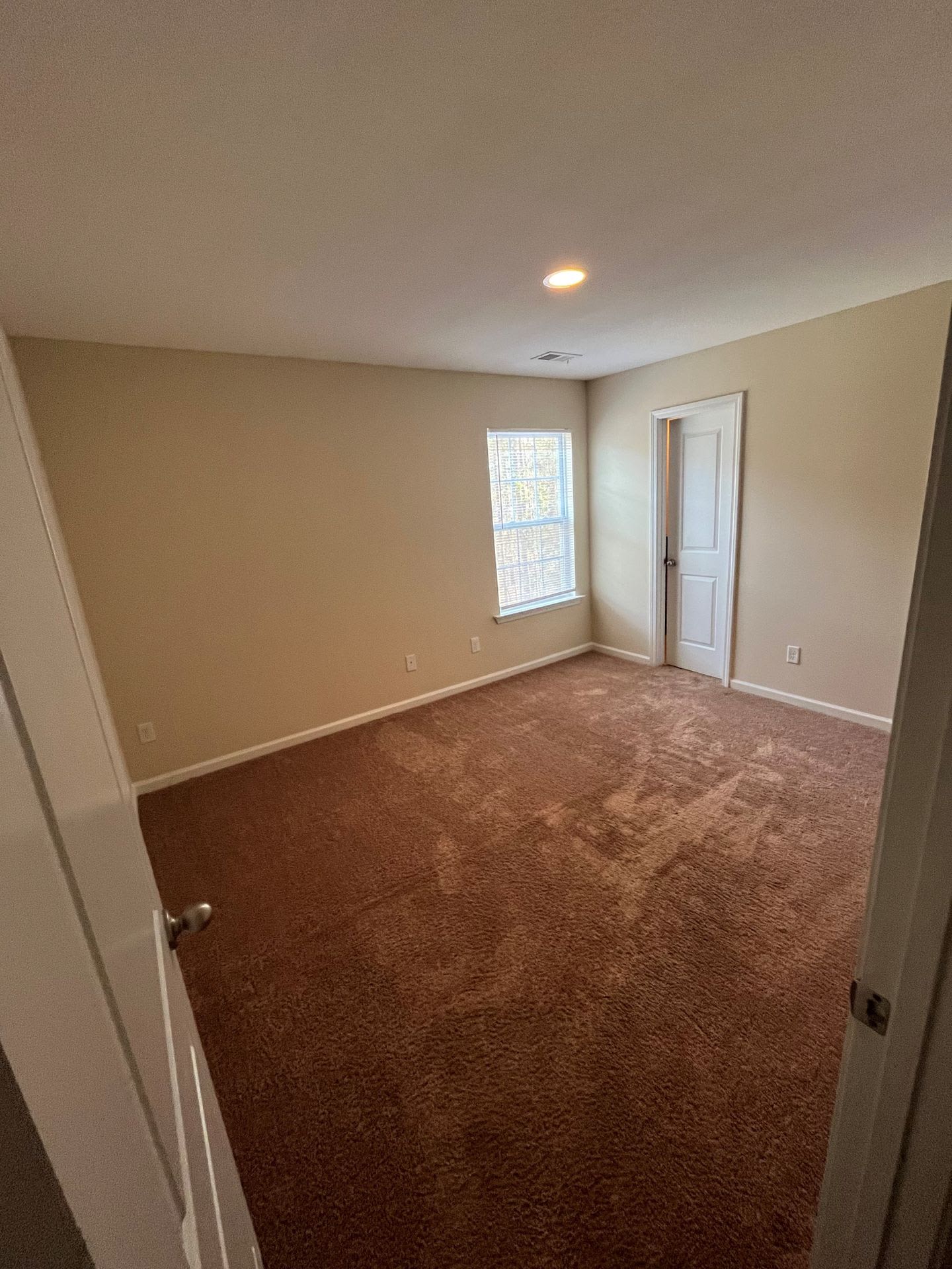 3bd/2.5ba Townhouse in Northeast Columbia – photo 3