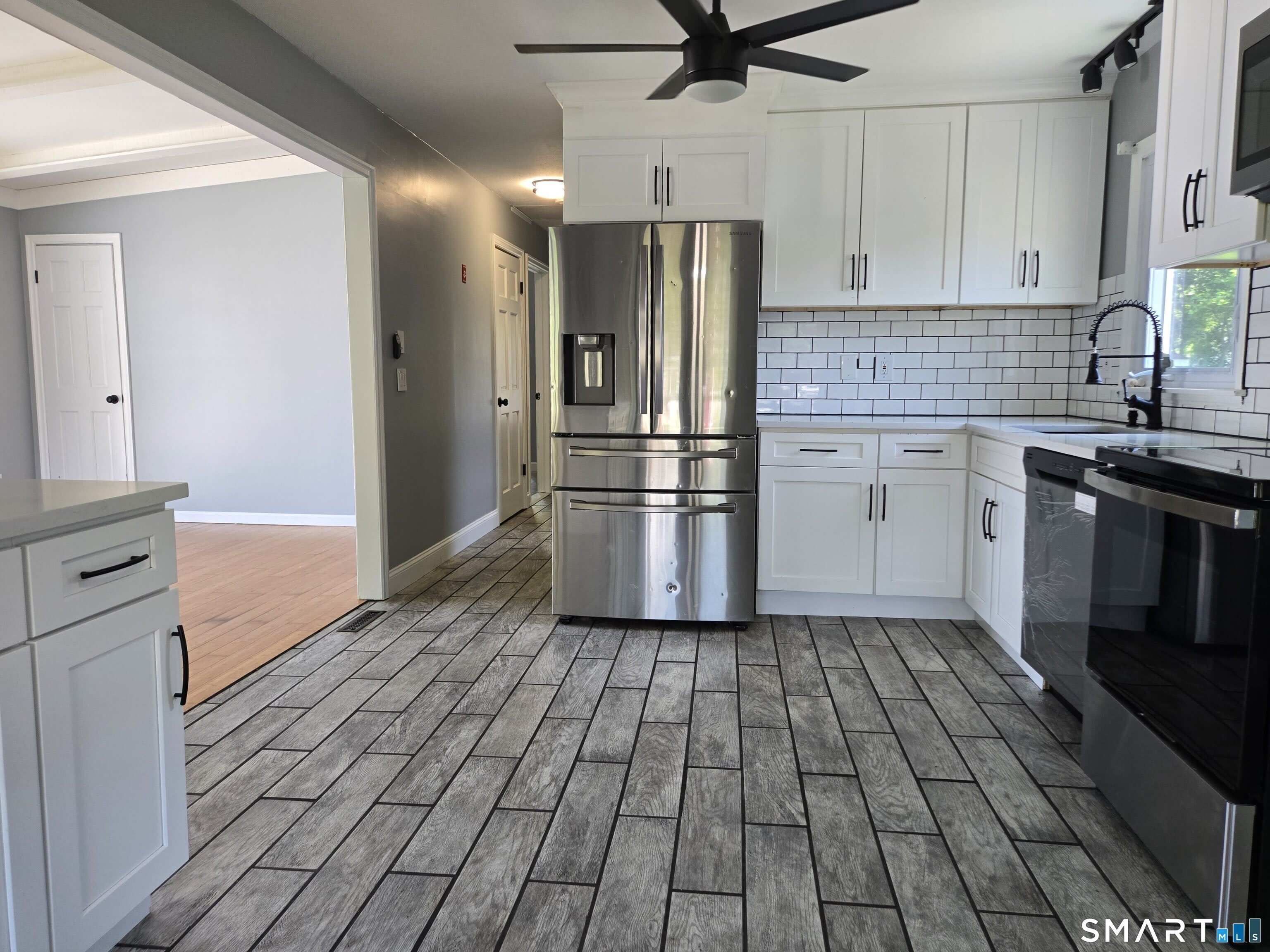 24 Pearl Street – photo 5