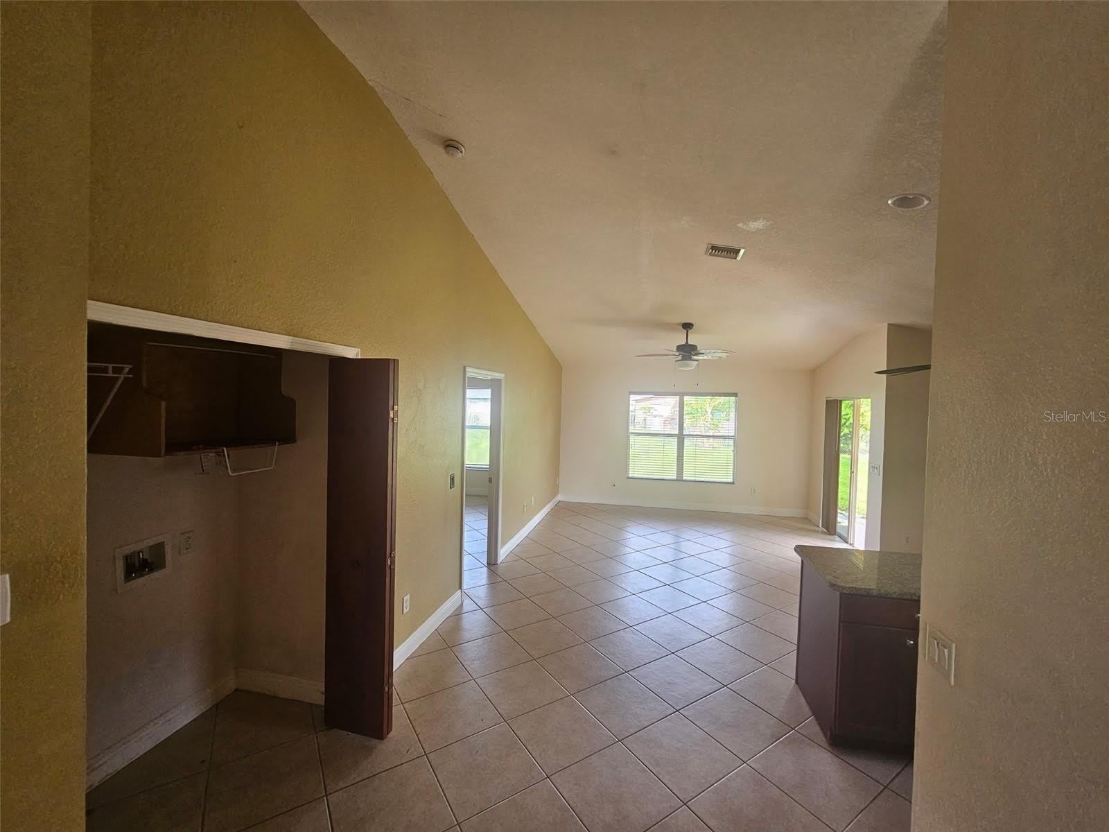 3221 SW SANTA BARBARA PL – photo 4