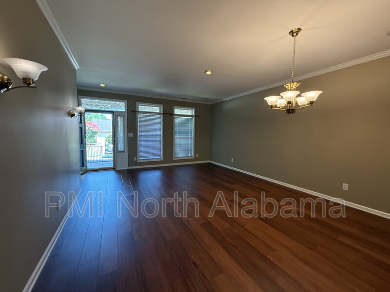 134 Canterbury Drive – photo 5