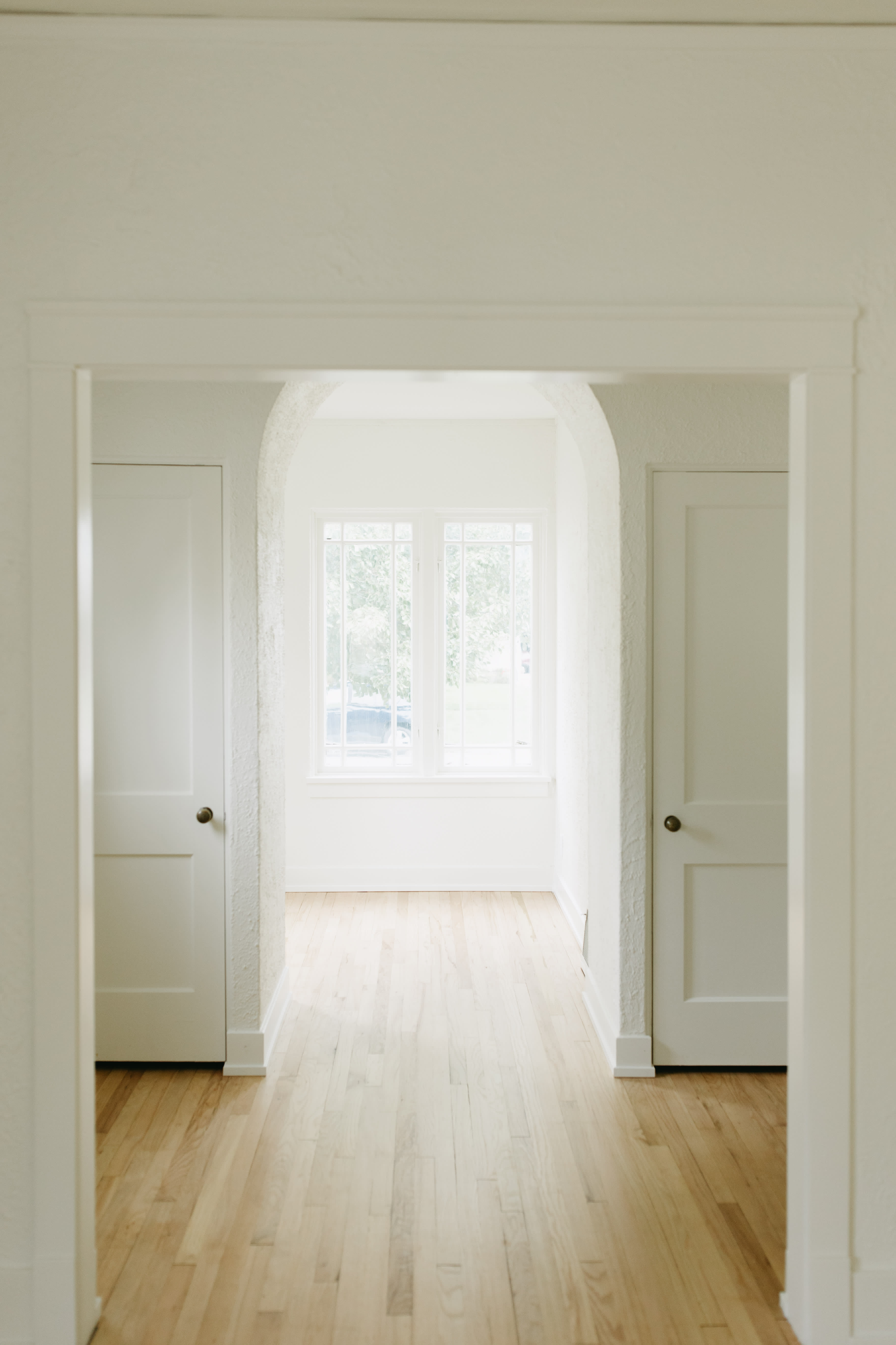 224 E 9th St – photo 1