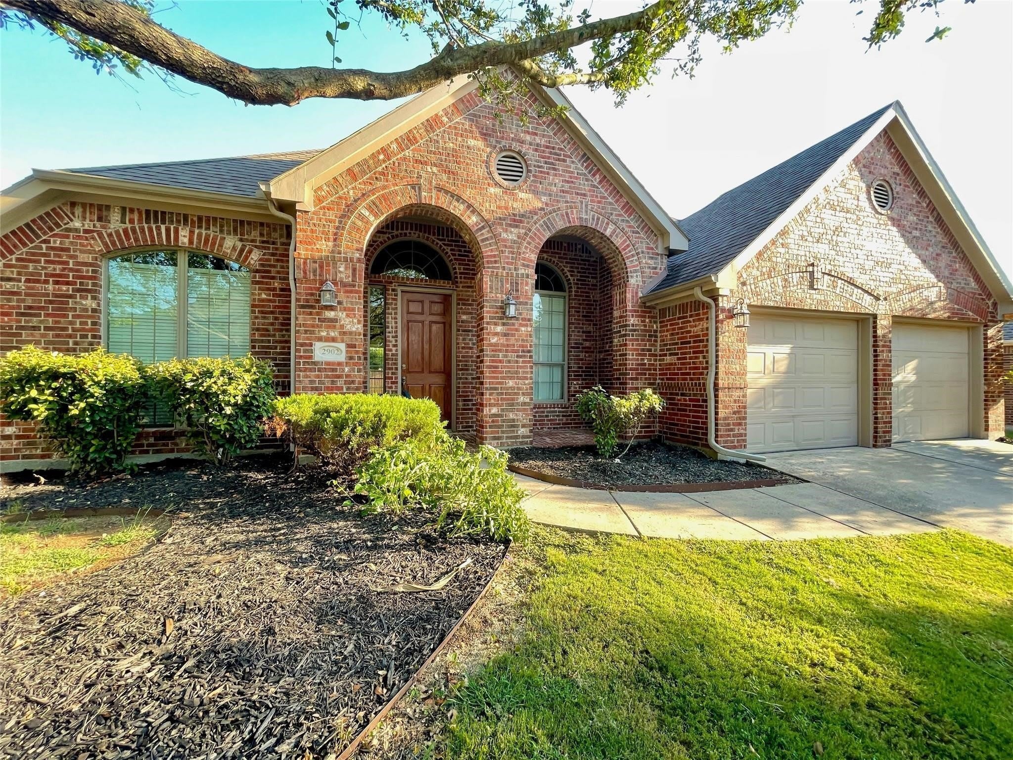 2902 Madison Drive – photo 2