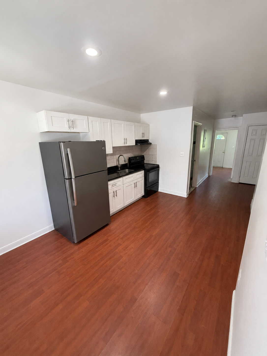 5459 Delancey St – photo 1