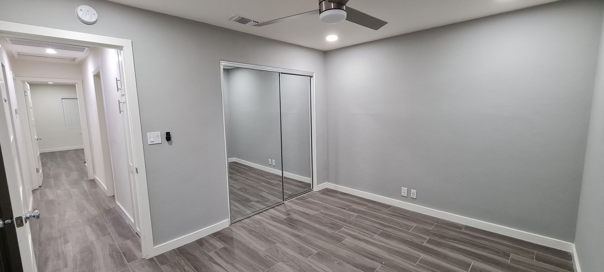 Newly Renovated 3 Bedroom Home in Orange – photo 4
