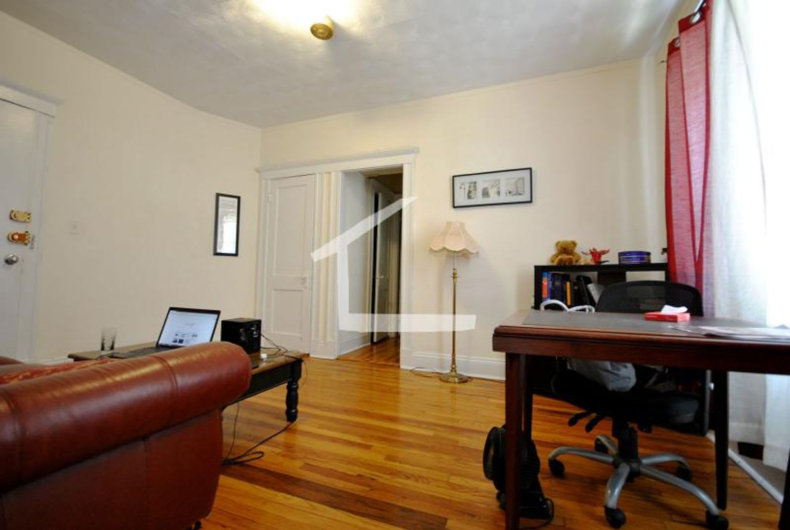 Nicely renovated 1 bed near the Green Line in Allston. – photo 5