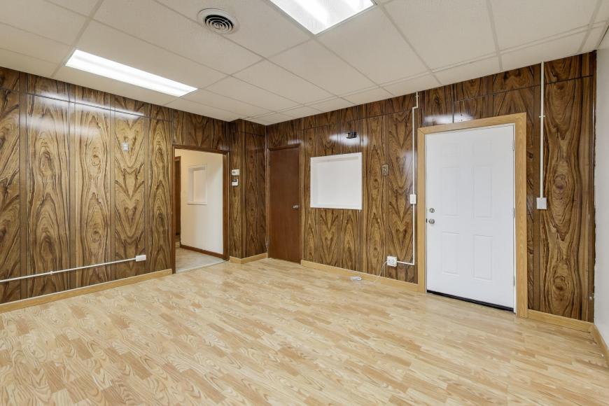 3744 W 26Th – photo 2