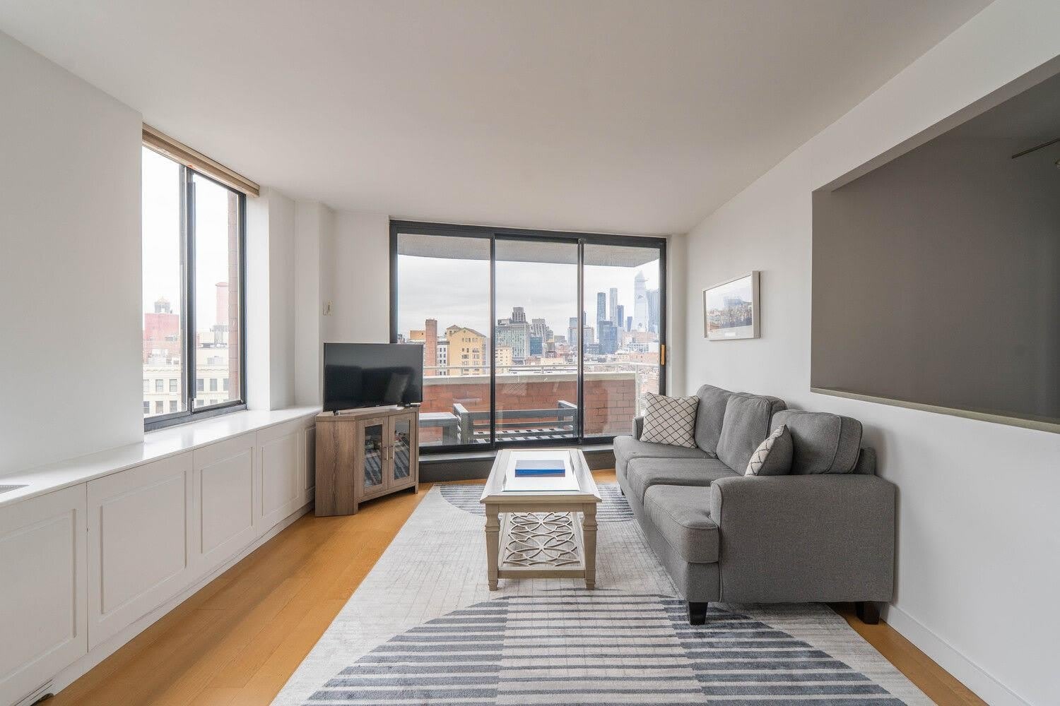 140 CHARLES Street – photo 2