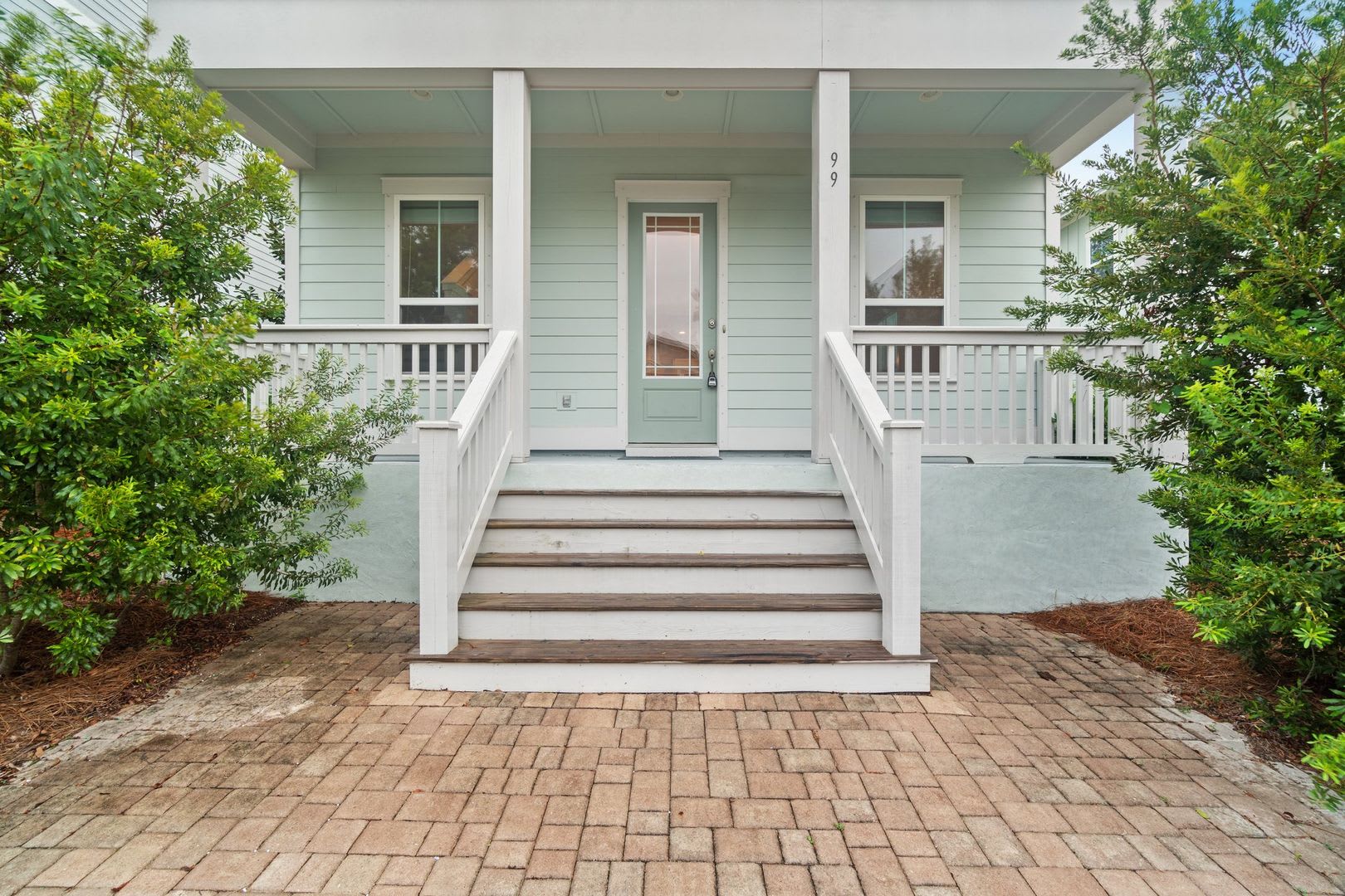 99 Grande Pointe Circle – photo 2