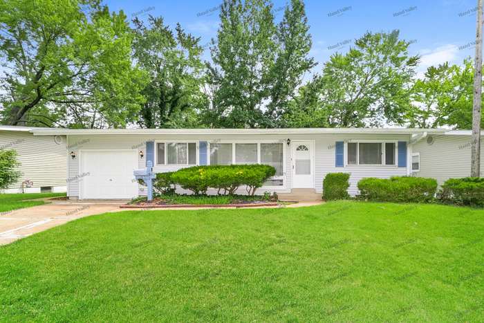 130 Grenoble Lane – photo 1