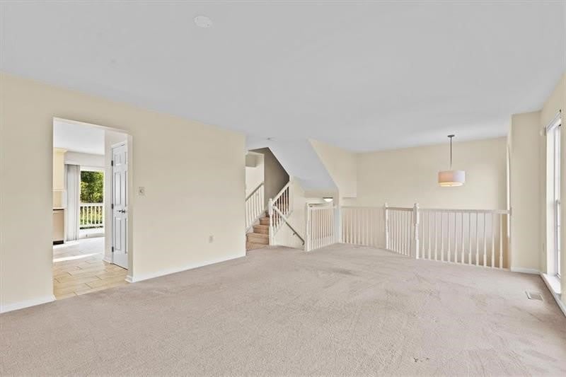 510 W Village Green Blvd – photo 4