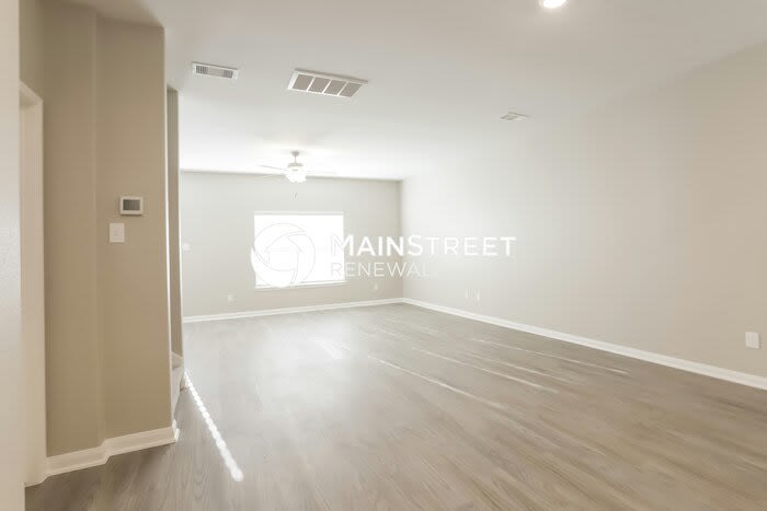 23018 Bellini Drive – photo 2