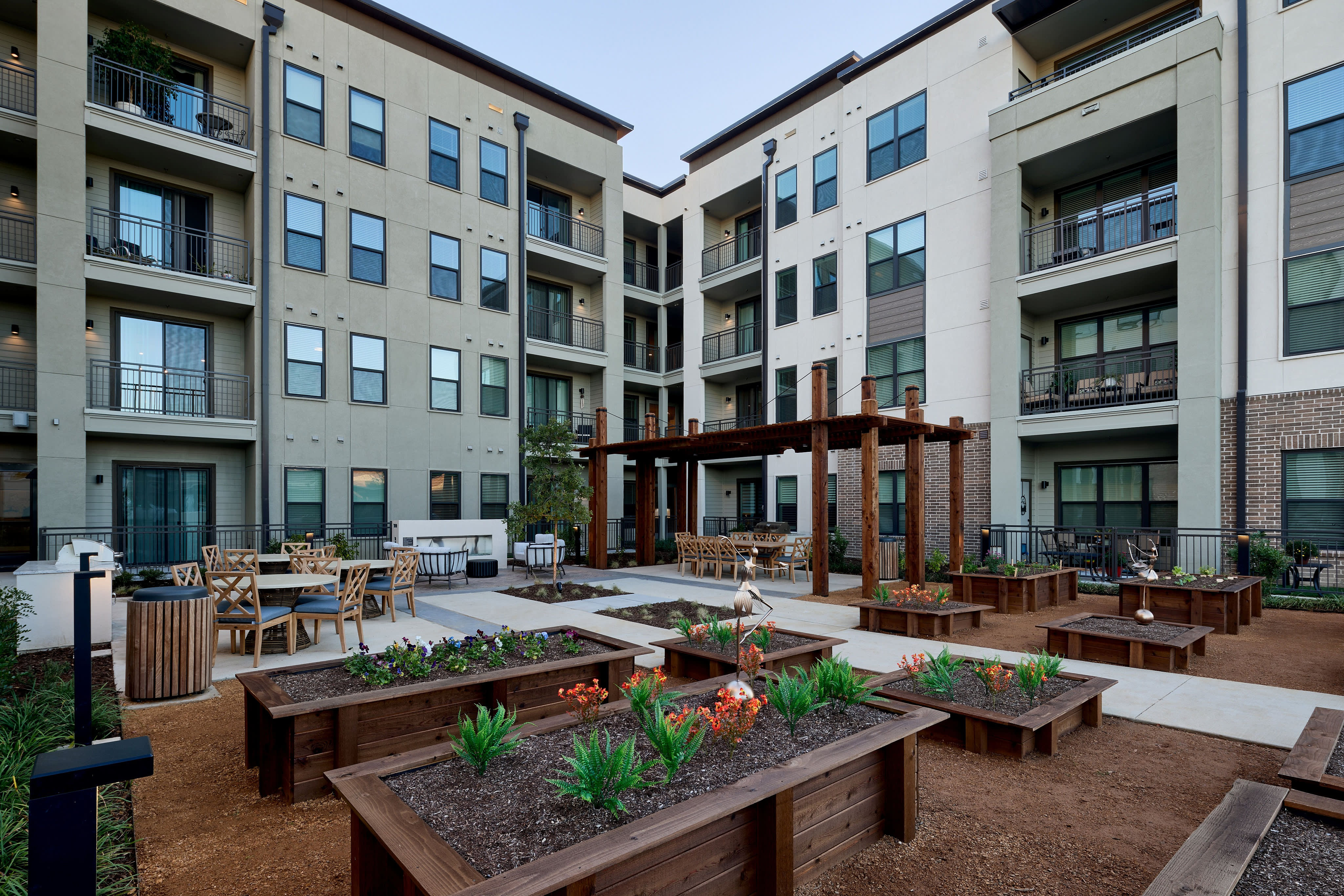 Avenida Carrollton Age 55+ Apartment Homes – photo 5