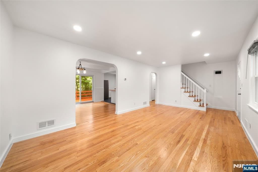 85 Serpentine Road – photo 4