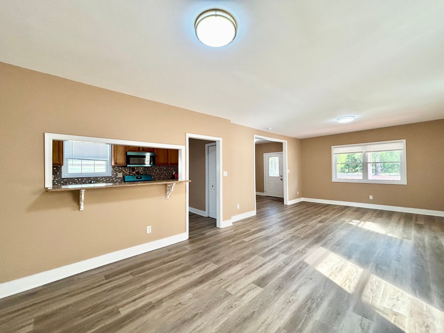 Fully Renovated Home in Norfolk! – photo 4