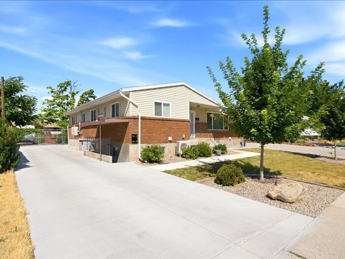 3490 South Park Meadows Circle – photo 1