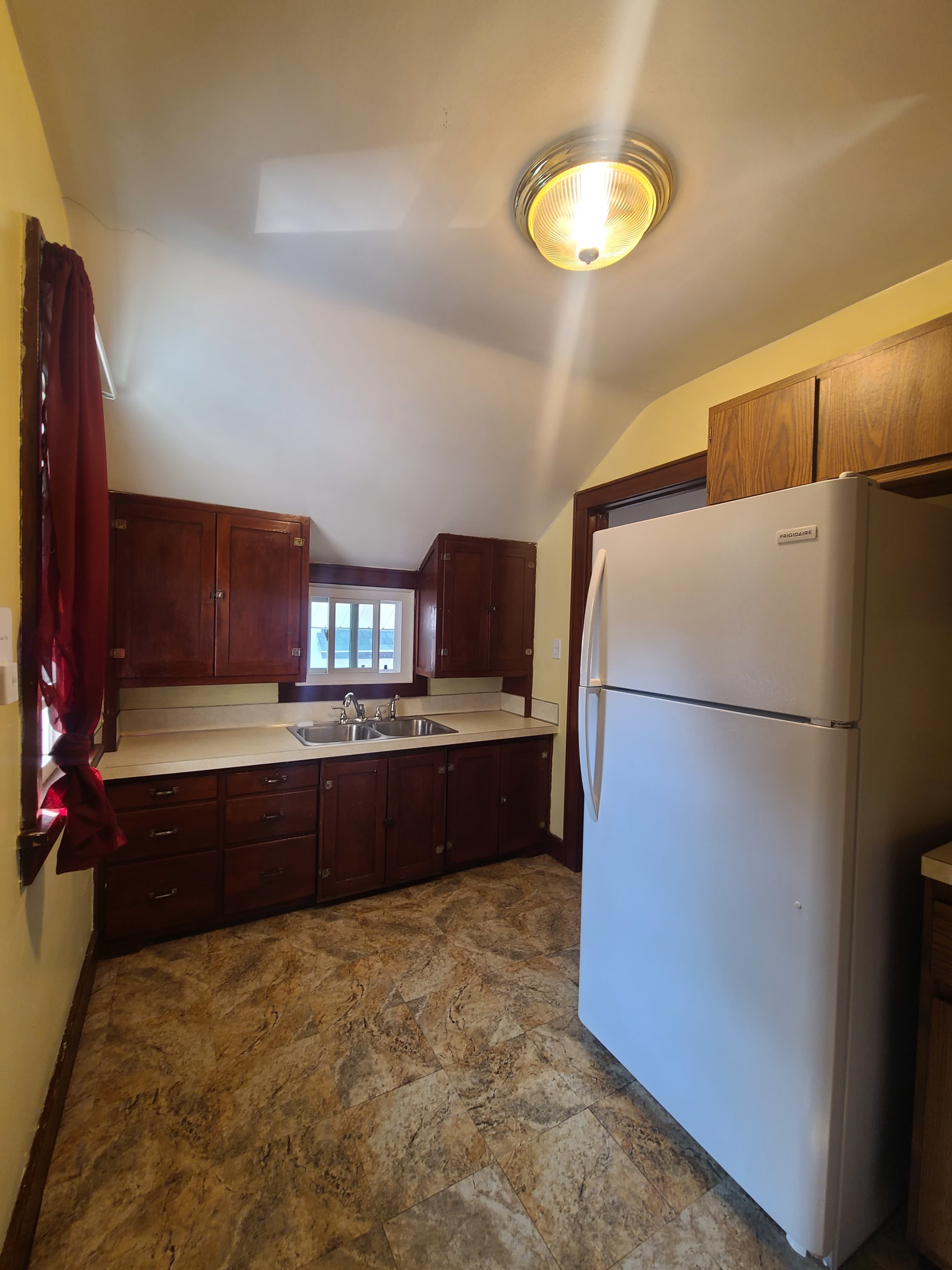 84 East 12th Street – photo 4