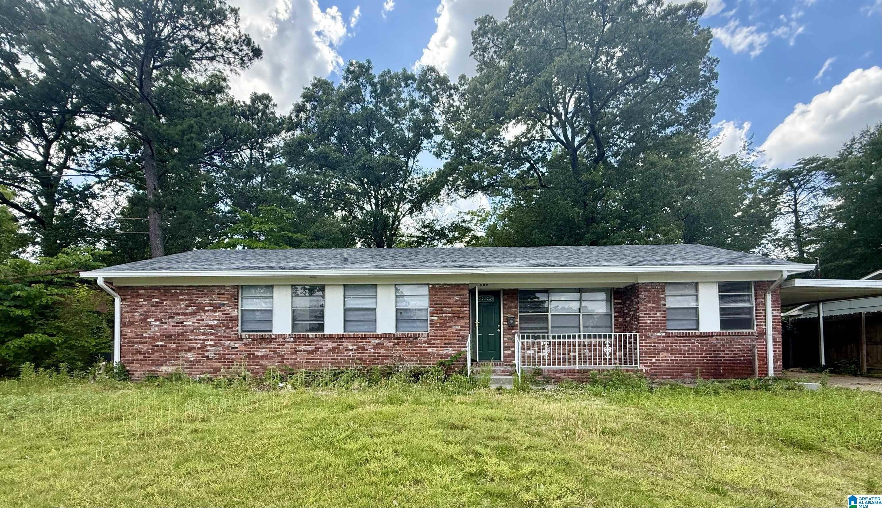 809 FAIRFAX DRIVE – photo 1
