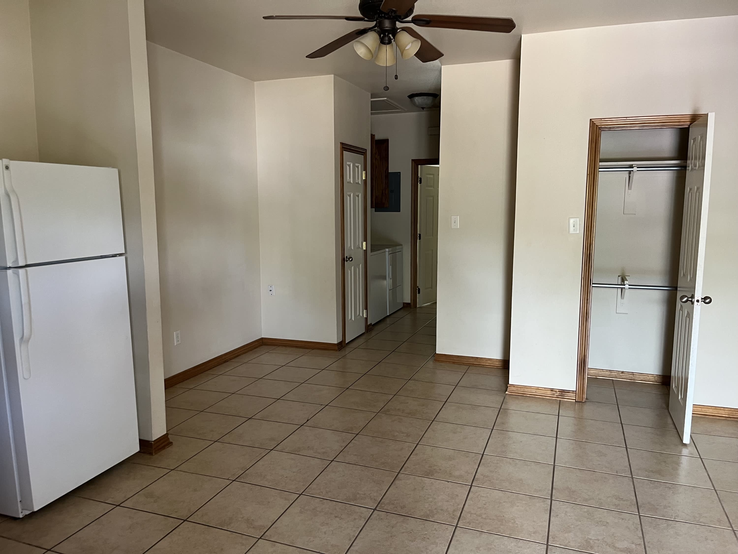 1708 Monroe Street Apt 203 – photo 4