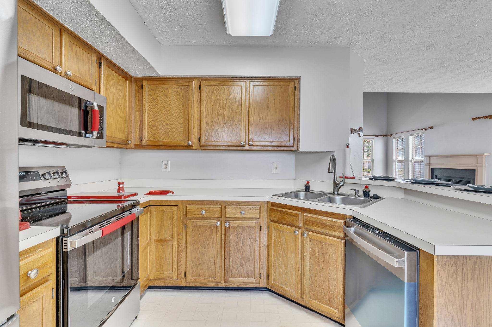 13920 Lord Fairfax Pl – photo 3