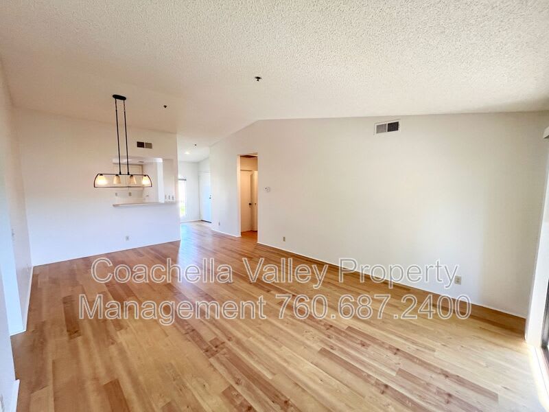 68109 Lakeland Drive – photo 4