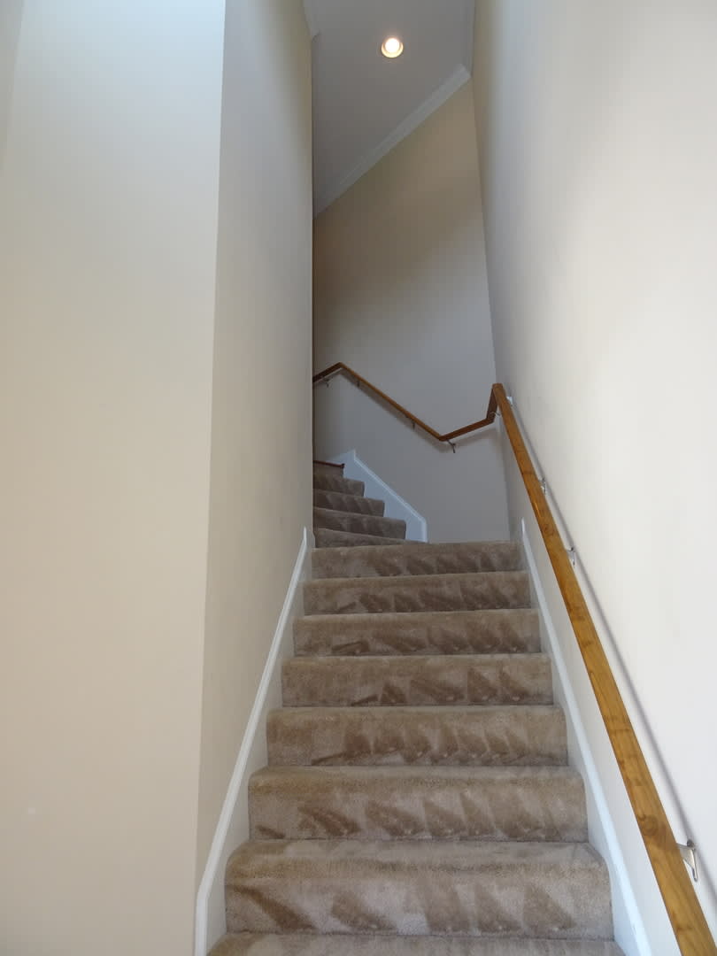 3 beds condo with a golf course view in Braemar Creek for Rent – photo 2