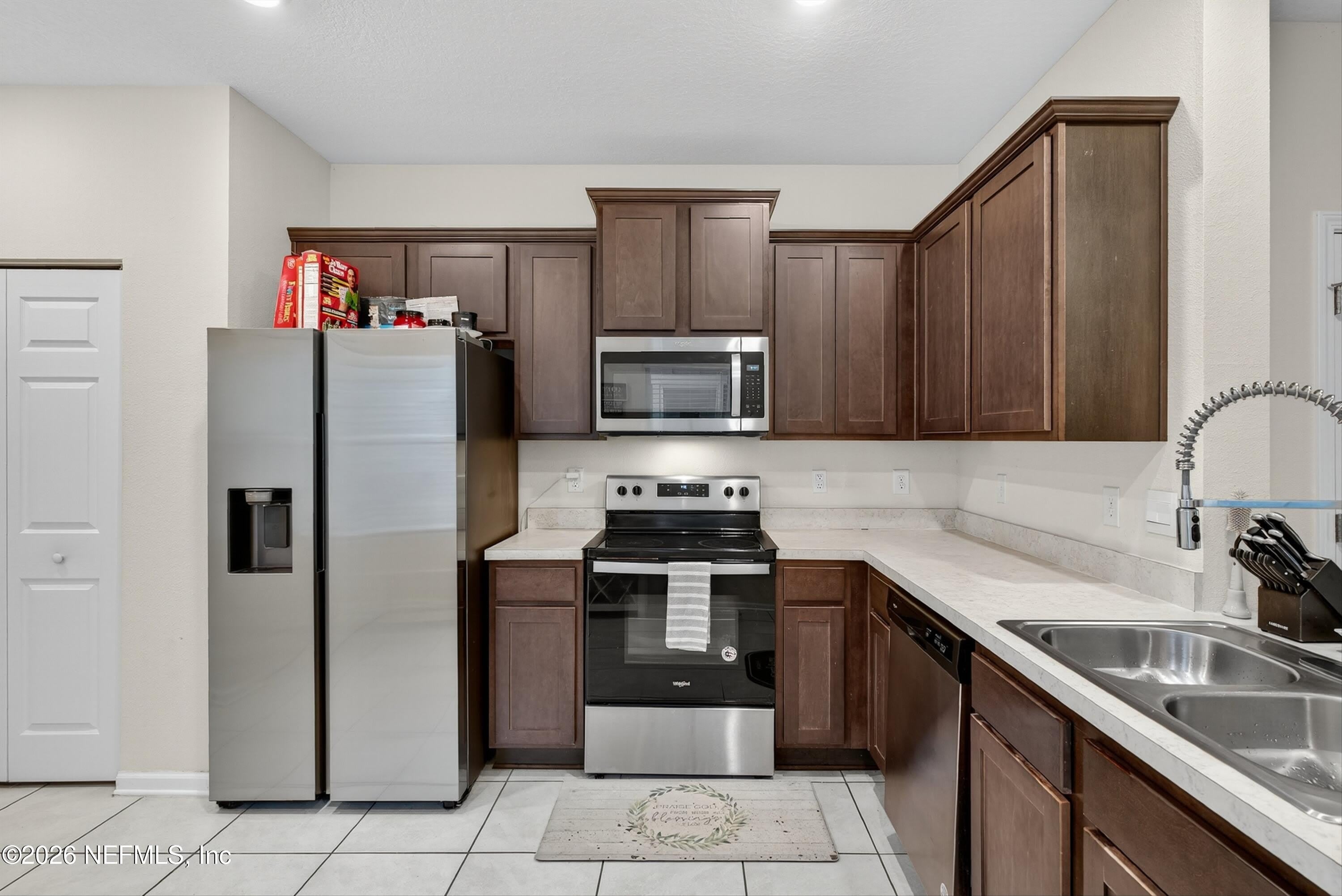 12784 VETERANS Court – photo 4
