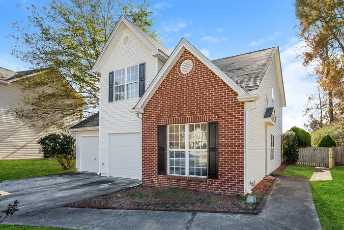 2205 Oakland Spring Drive – photo 2