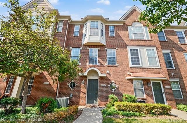 20304 Boardwalk Boulevard – photo 2