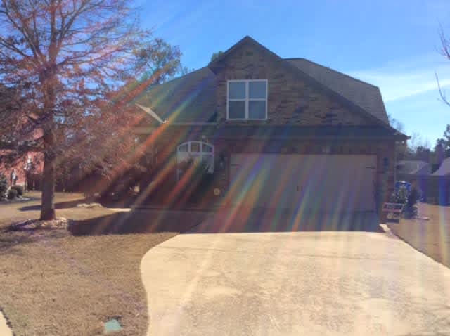 1002 Silver Lake Ct – photo 1