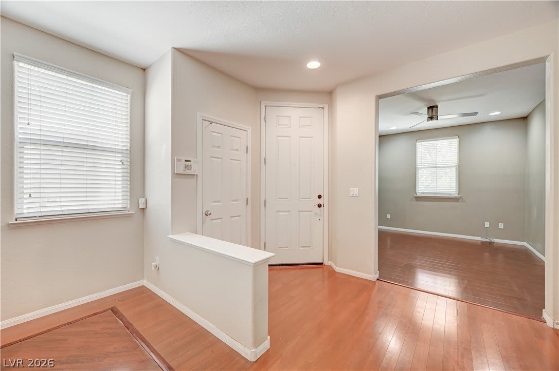 4421 Desert Home Avenue – photo 3