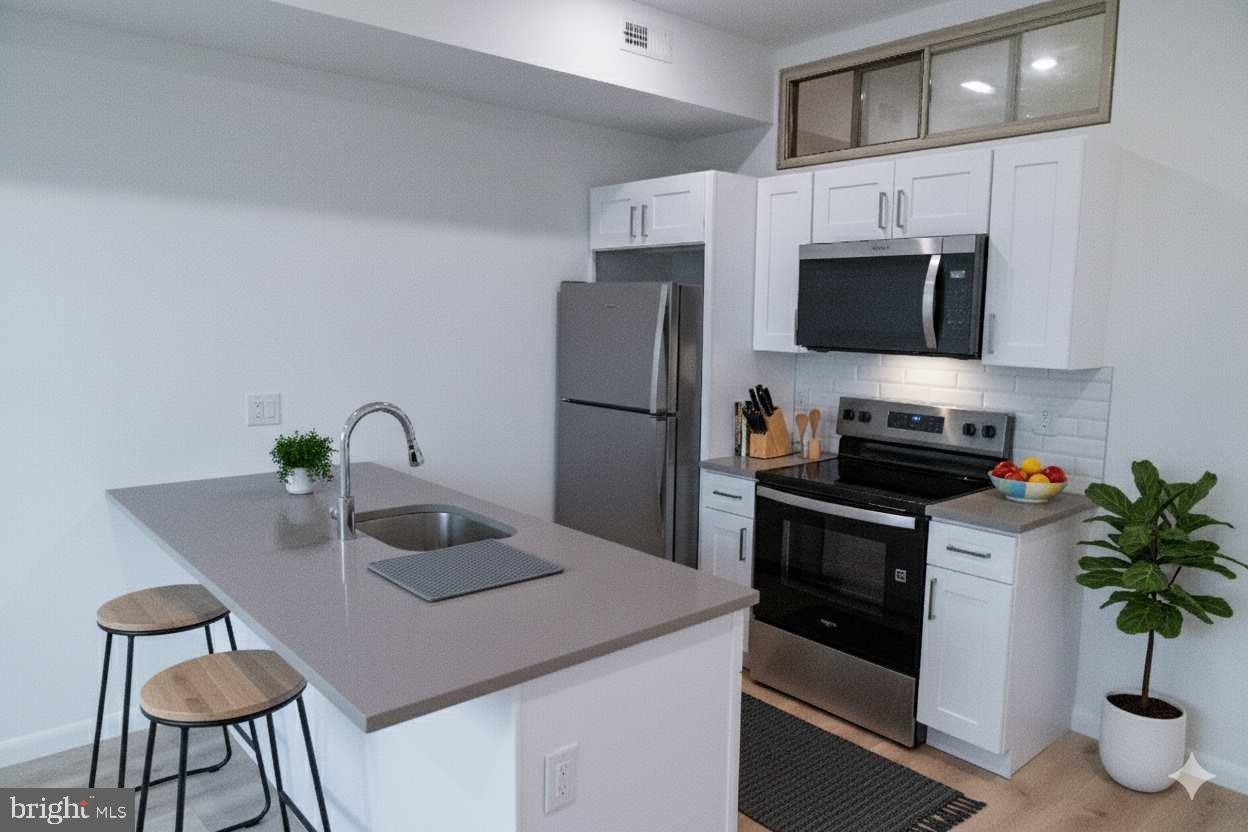 7248 RISING SUN Avenue – photo 1