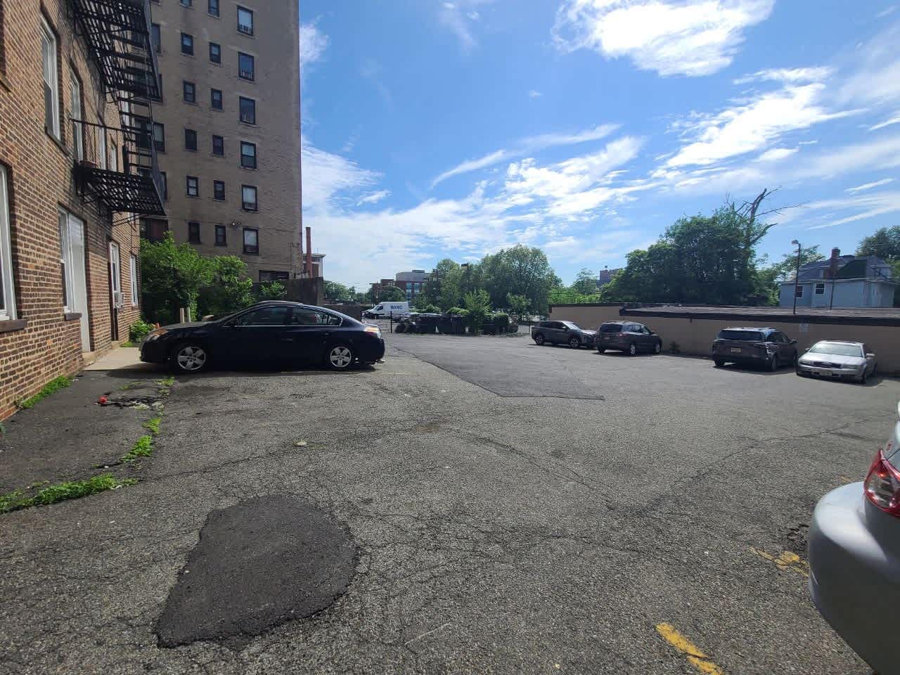 61 S Munn Ave – photo 5