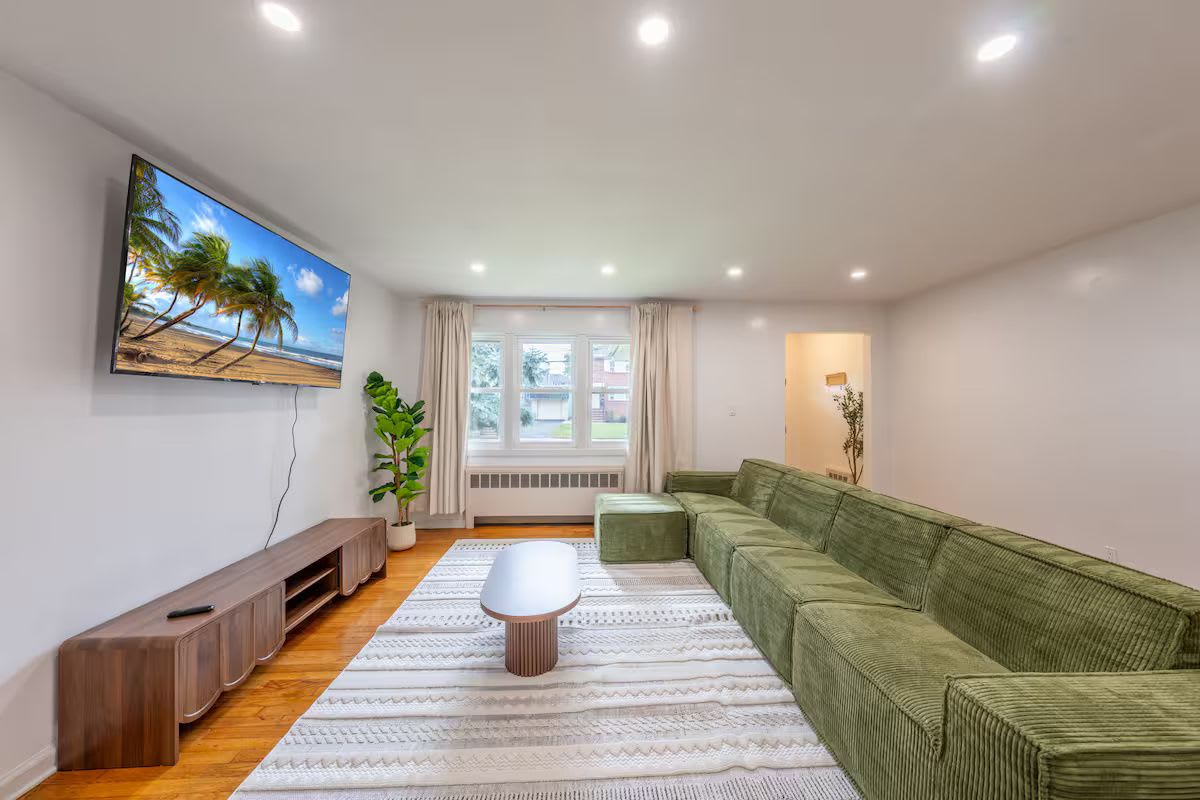 810 Walnut St – photo 2