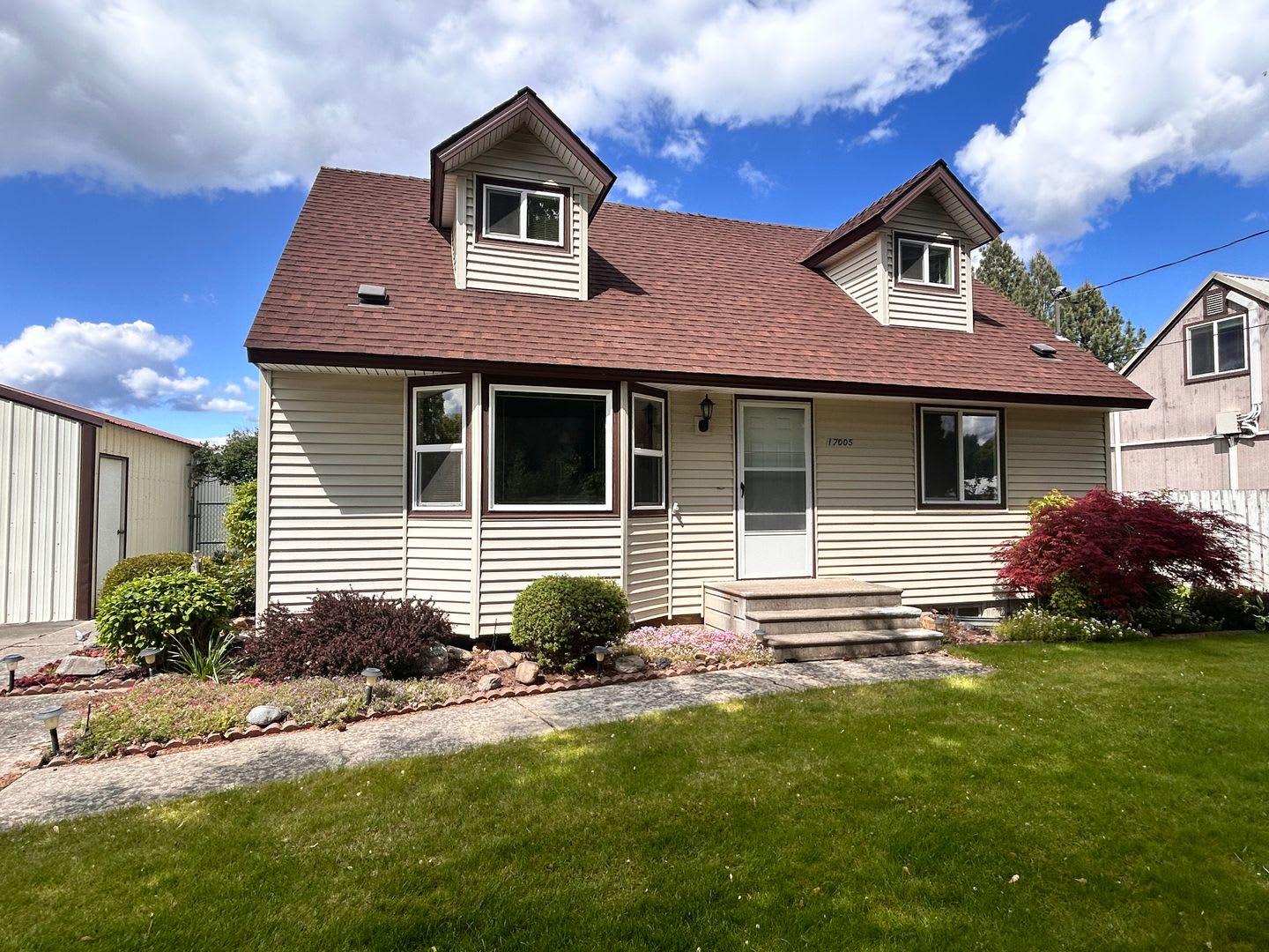 Delightful 4 Bed, 2 Bath Home in Spokane Valley! – photo 2
