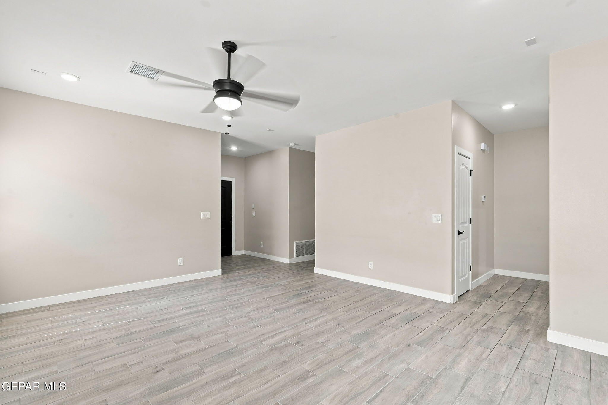 14929 TIERRA FORTALEZA Avenue – photo 5