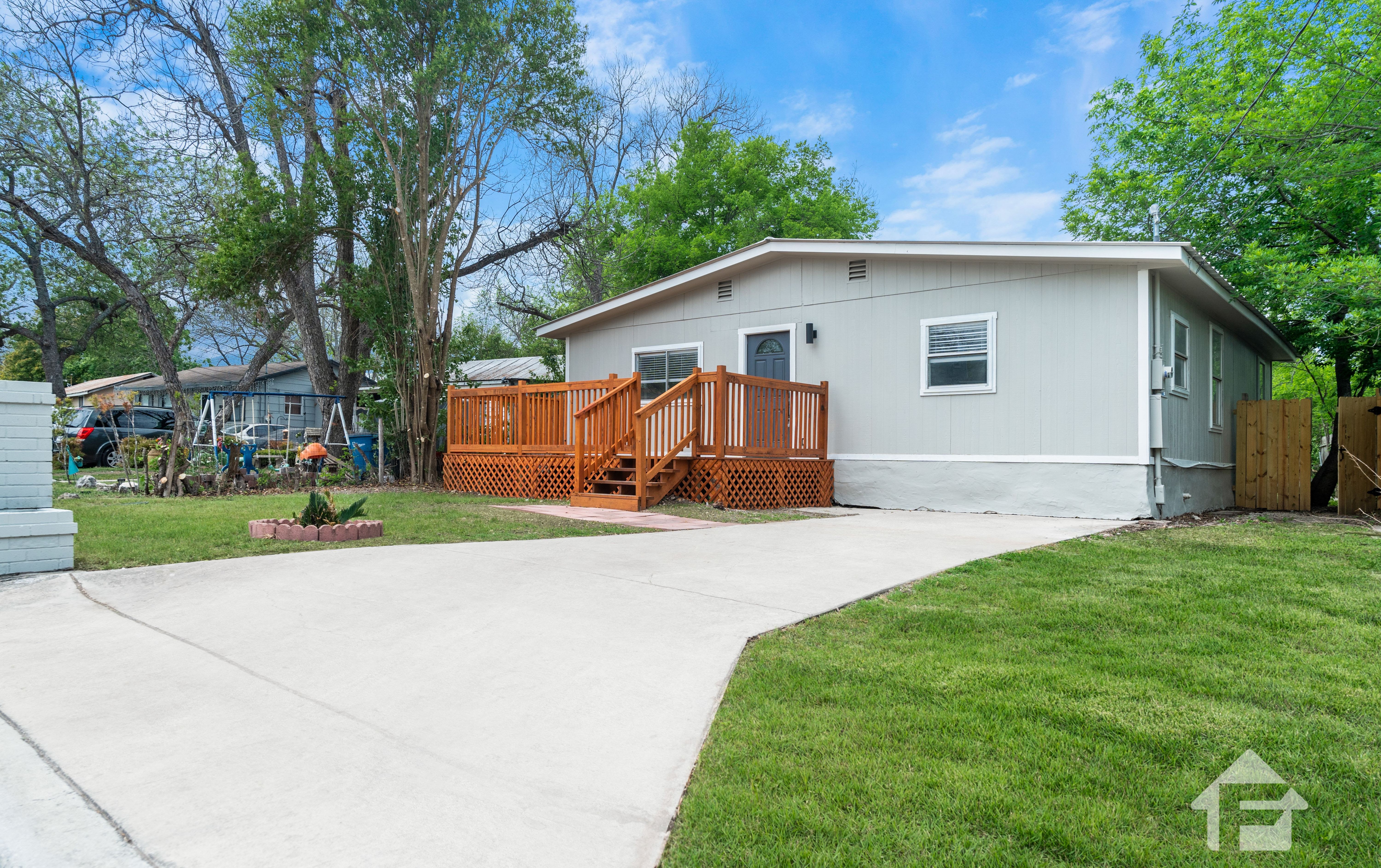 1824 Katy St – photo 4