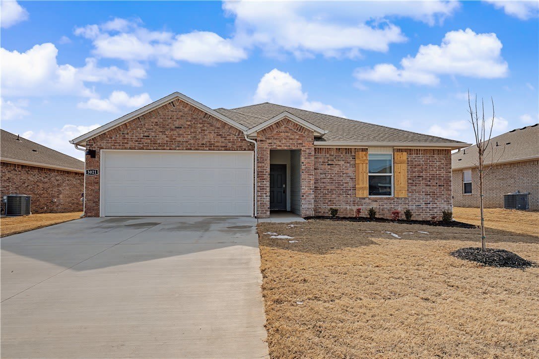 3021 Laredo Lane – photo 1