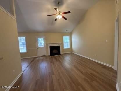 305 Firethorn Lane – photo 2