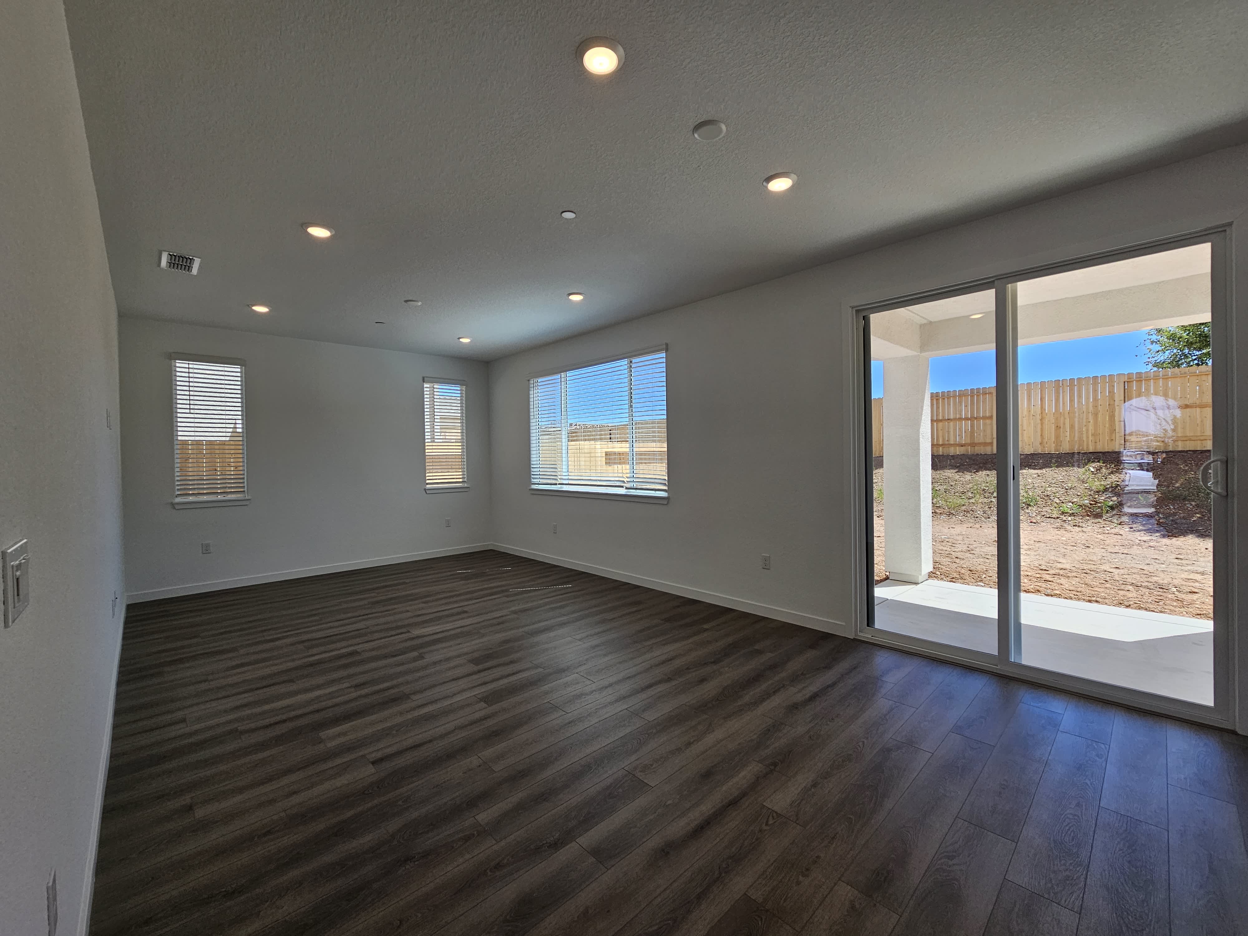 3569 Vestland Wy – photo 3