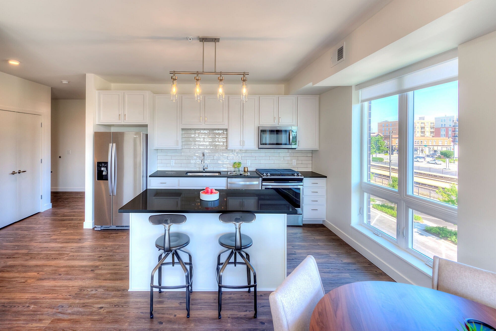 Ellison Apartments – photo 1