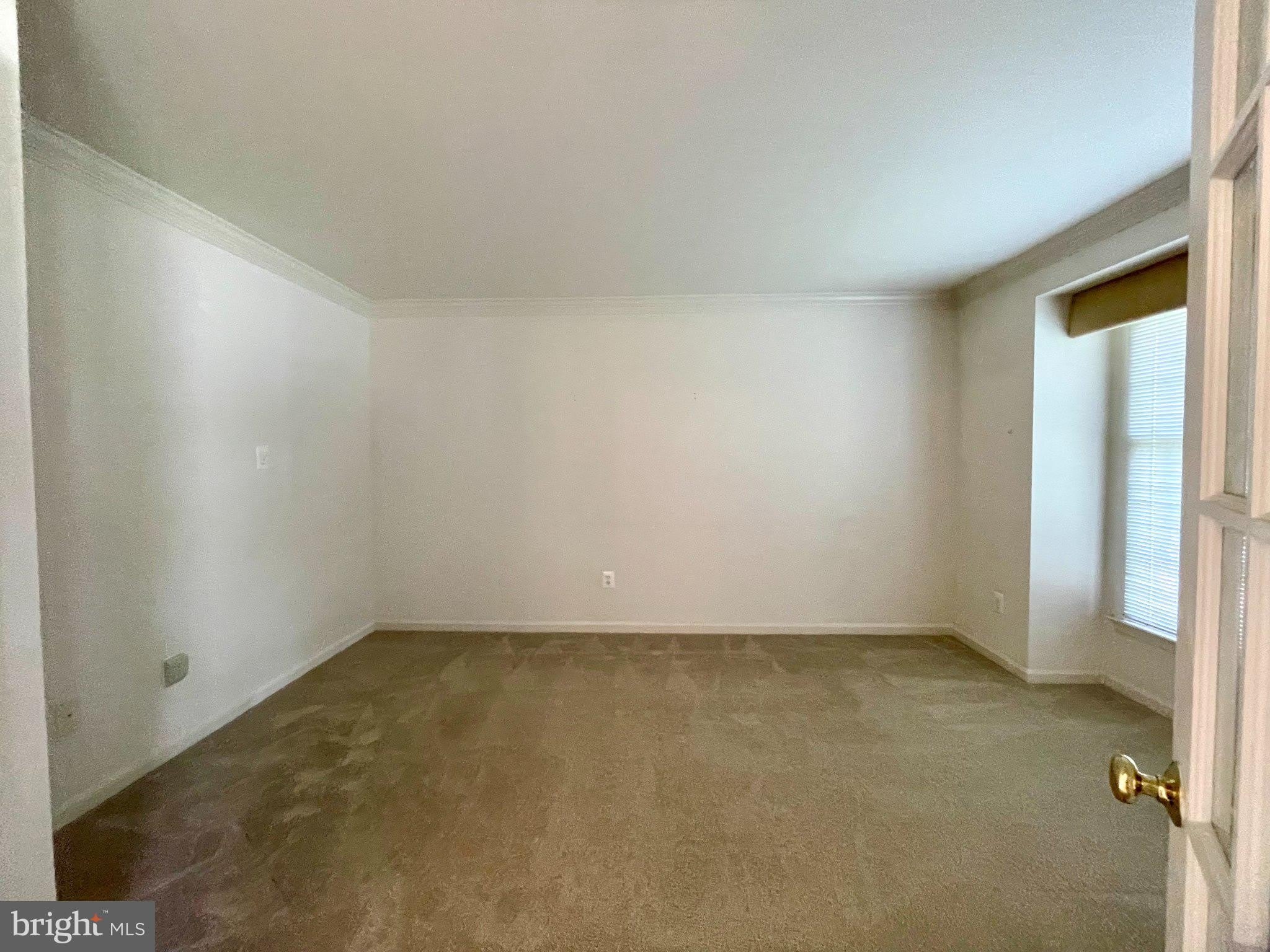 41 MENLOUGH Drive – photo 5