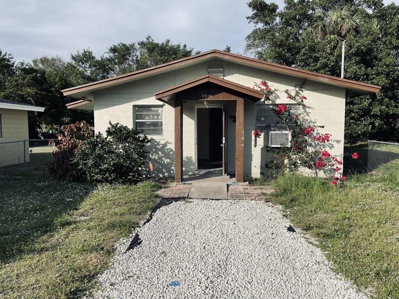 2510 Avenue I – photo 1